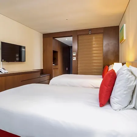 Ramada By Wyndham Jeju Hamdeok Hotel Exterior photo