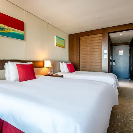 Ramada By Wyndham Jeju Hamdeok Hotel Exterior photo