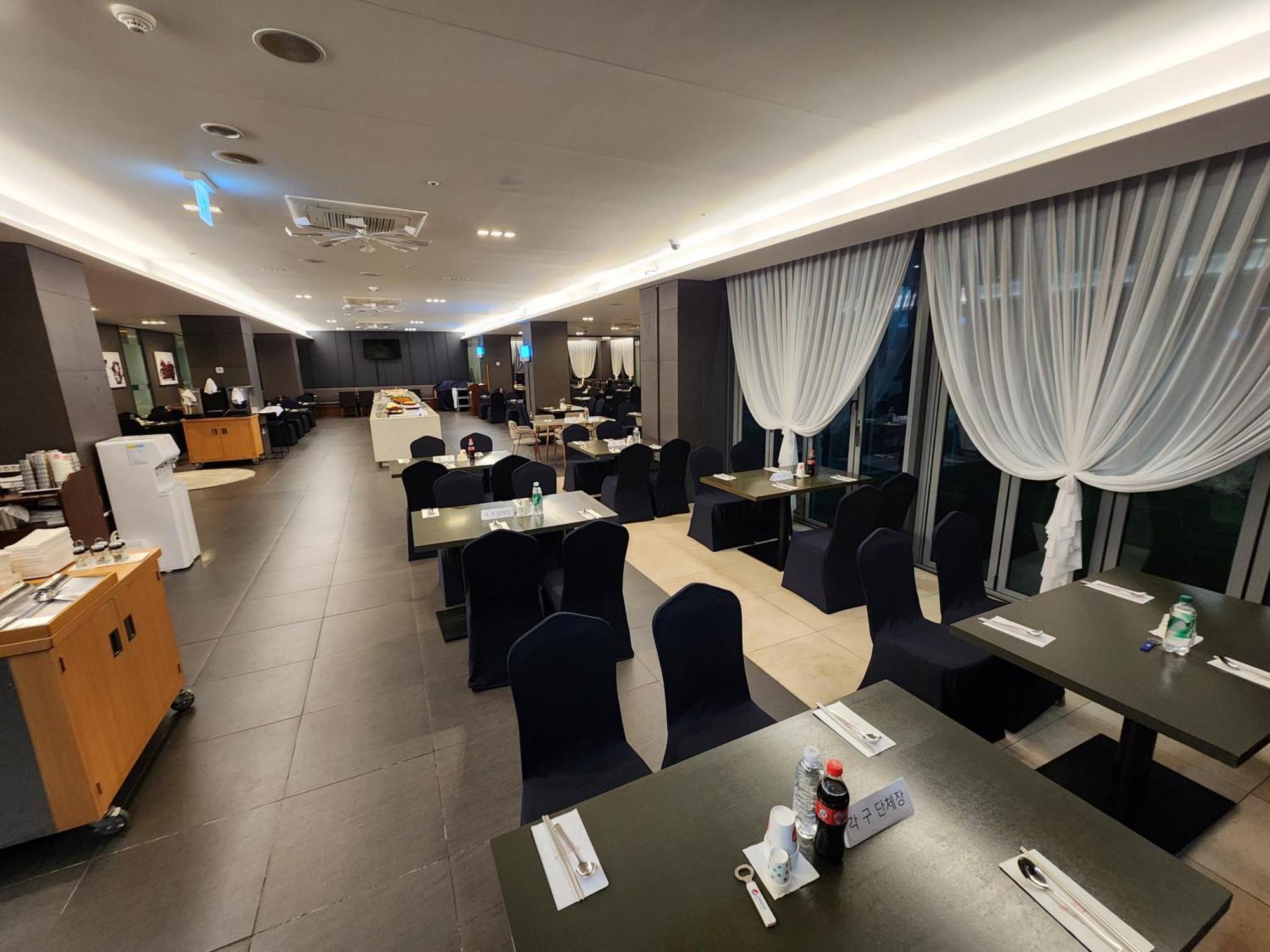 Ramada By Wyndham Hamdeok Hotel 4*