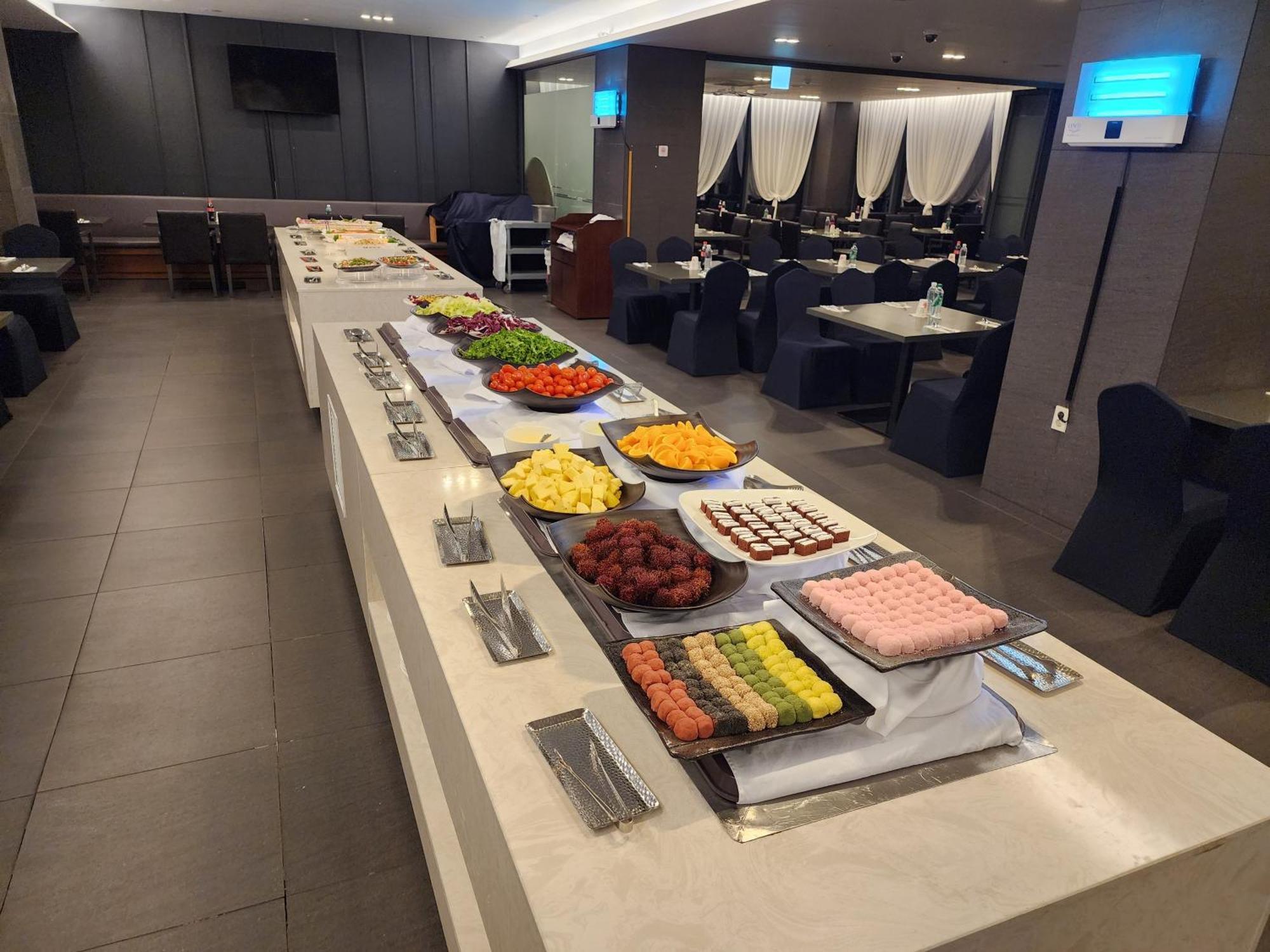 Hotel Ramada By Wyndham Hamdeok