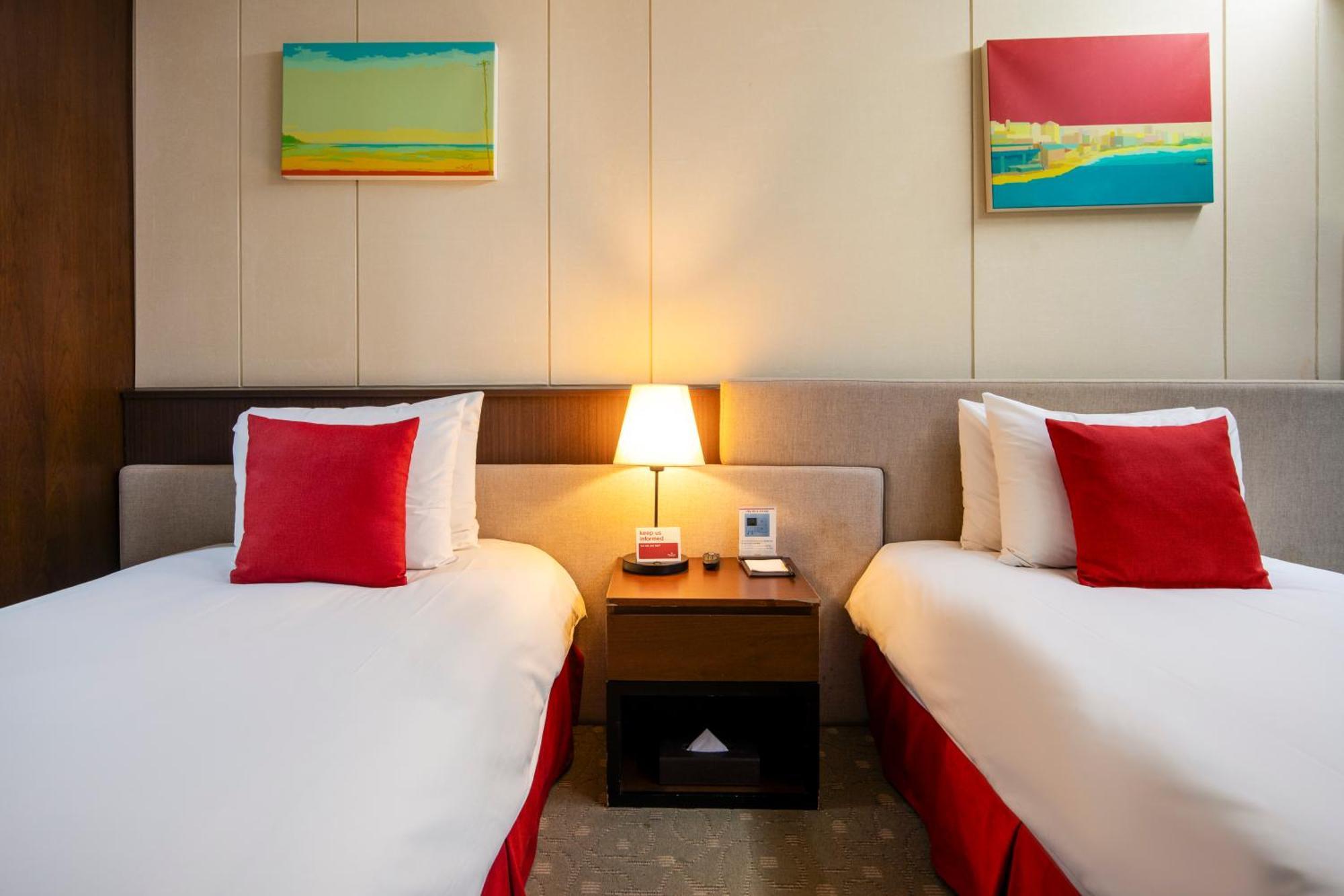 Ramada By Wyndham Hamdeok Hotel