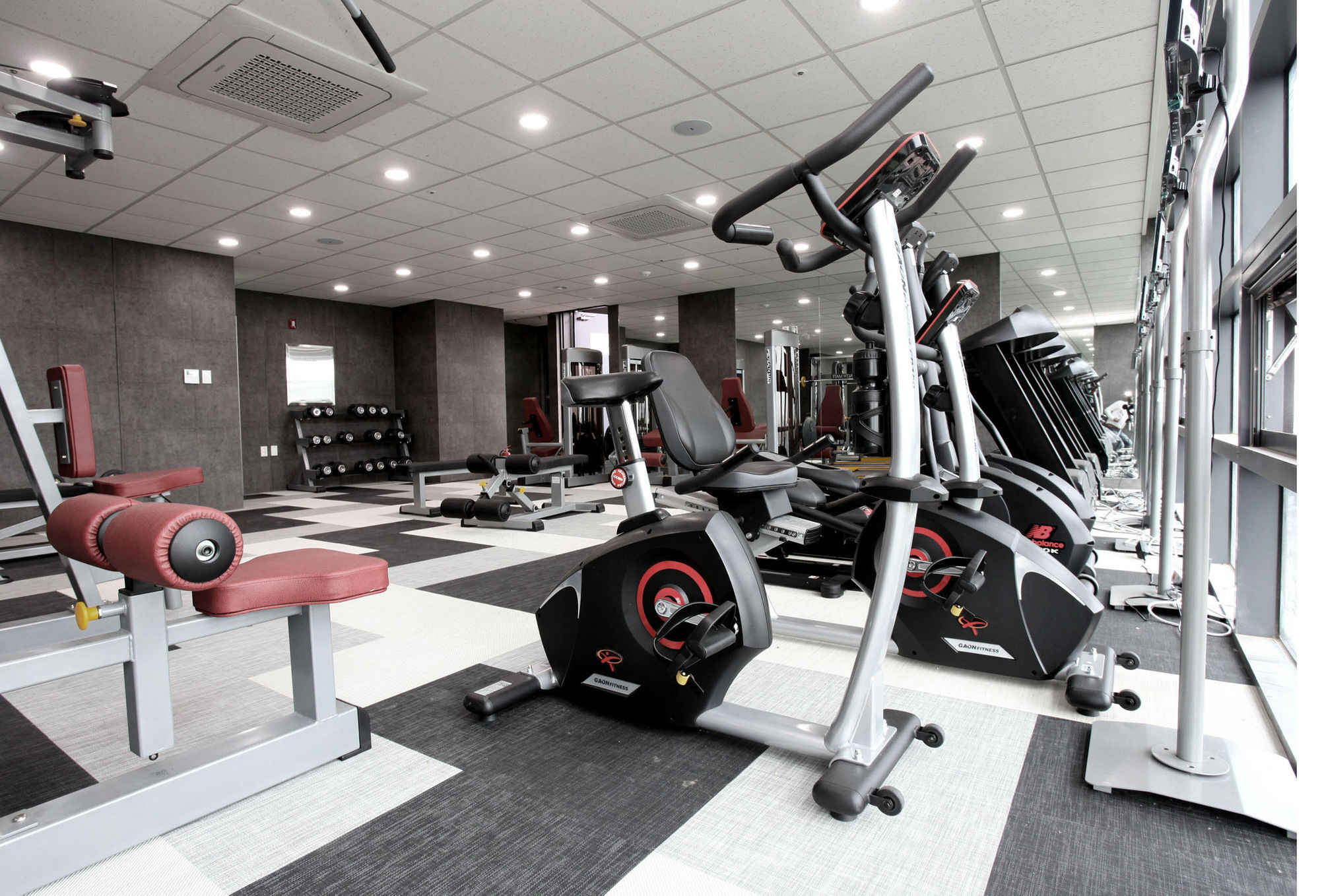 Ramada By Wyndham Hamdeok Hotel 4*